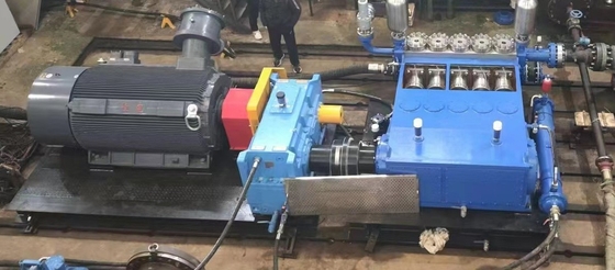 Büyük akışlı (60-350m3/h) enjeksiyon pompası
