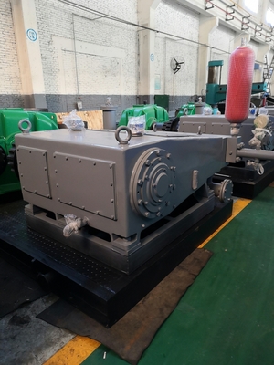Büyük akışlı (60-350m3/h) enjeksiyon pompası